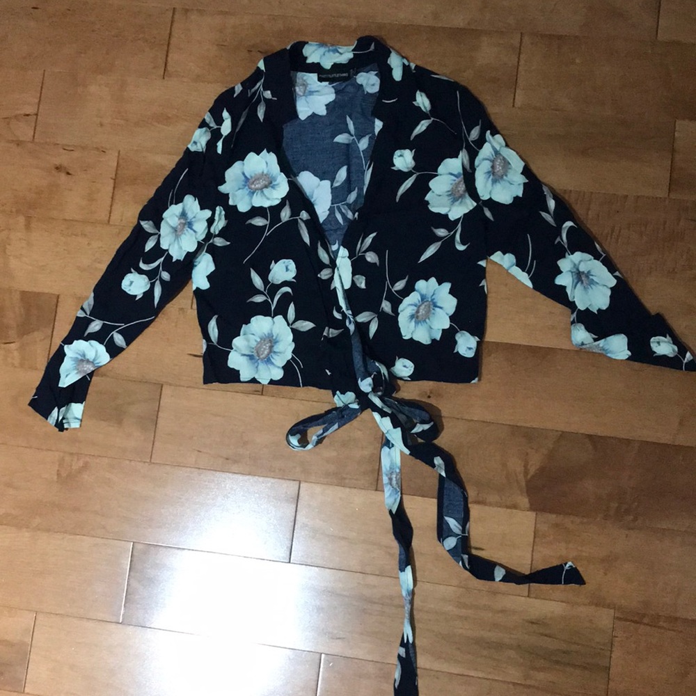 Floral top